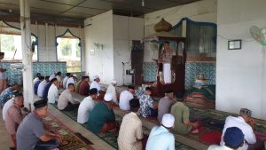 Jadi Khatib Jum’at, Ini Pesan Kapolsek Cot Girek Dalam Khutbahnya
