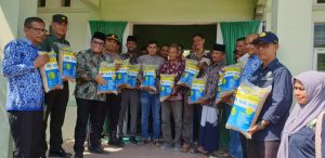 50 Ton Benih Padi Sumber APBN 2023 Untuk Sawah Terdampak Banjir Disalurkan Distanpang Pidie