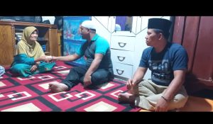 Pers Madina Dan Dermawan Serahkan Bantuan Untuk Bayi Pengidap Penyakit Langka