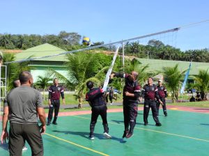Dandim : Untuk Meningkatkan Kekompakan Dan Kekeluargaan Antara TNI – POLRI