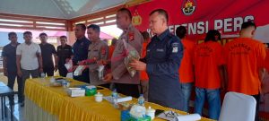 Polres Pidie Ungkap TP Narkotika, Hadirkan Para Tersangka Beserta BB Pada Konferensi Pers