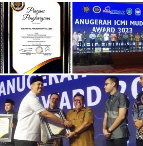 Dolly Pasaribu Terima Penghargaan Anugerah ICMI Muda Award 2023