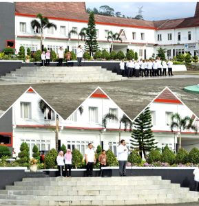 Pimpin Apel Pagi Gabungan, Bupati Tapsel Ajak PNS-ASN Sisihkan Rezeki Untuk Berkurban