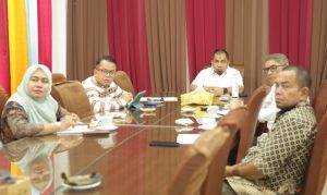 Pj Bupati Aceh Besar Ikuti Zoom Meeting dengan Dirjen Otda Terkait Mutasi Jabatan Pimpinan Tinggi