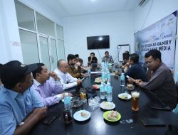 Rektor UIN Ar-Raniry Gelar Pertemuan Silaturahmi Dengan Wartawan