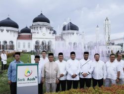Bank Aceh Resmikan Air Mancur dan Taman Penyejuk Hati Masjid Raya Baiturrahman