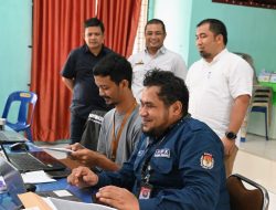 Pj Bupati Aceh Besar Pantau Input Data Hasil Pemilu di Kecamatan