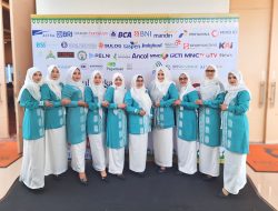 Kenakan Batik Khas Aceh Besar, Grup Paduan Suara IKWI Aceh Tampil di Pentas HPN