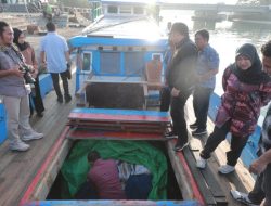Pj Bupati Aceh Besar Lepas Bantuan Pangan Cadangan Untuk 922 KPM di Pulo Aceh