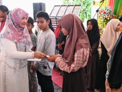 TP PKK Aceh Besar Santuni 40 Anak Yatim dan Buka Puasa Bersama