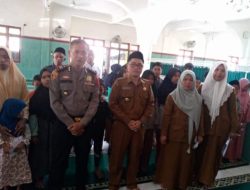 Camat Siabu Santuni 588 Anak Yatim Piatu di Masjid Raya Nurul Huda
