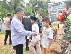 Pj Bupati Asra Lakukan Peletakan Batu Pertama Pendirian Rumah Yatim