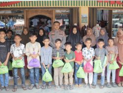 Geubibu Peduli, Ipda Irvan Kembali Beli Baju Lebaran Bagi Yatim Pedalaman