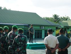 Dandim 0117/Aceh Tamiang Berikan Jam Komandan Kepada Seluruh Prajurit TNI