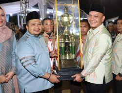 Bupati Tapsel Tutup MTQ Ke-56, Muara Batang Toru Raih Juara Umum MTQ dan Sayur Matinggi Juara Umum MQK