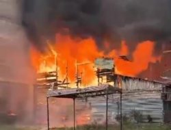 Amukan Si Jago Merah Hanguskan Rumah Warga di Pantonlabu