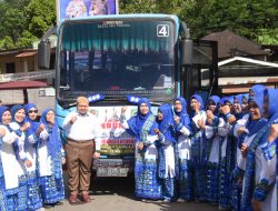 Bupati Tapsel Lepas 31 Peserta Jemaah BKMT Untuk Ikuti Kunjungan Silaturahim Ke Palas