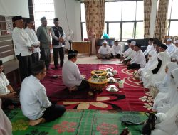 43 JCH Keluarga Besar Kemenag Aceh Utara Dipeusijuek, H. Maiyusri Ucapkan Selamat