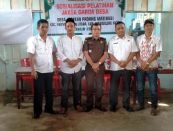 Kajari Madina Jadi Pemateri Dalam Sosialisasi Jaksa Garda Desa Jambur Padang Matinggi