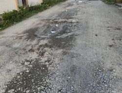 Warga Desa Ranto Panyang Timur Minta Jalan di Komplek Perumahan ADB1 Untuk Diperbaiki