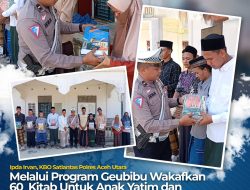Santri Yatim dan Fakir Miskin Dayah Darul Aman Terima Bantuan 60 Kitab Dari GEUBIBU