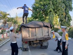 Muatan Tak Ditutup Terpal, Sopir Truk Dapat Teguran Polantas Polres Aceh Tengah