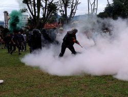 Polres Aceh Tengah Gelar Simulasi Sispamkota Operasi Mantap Praja Seulawah 2024