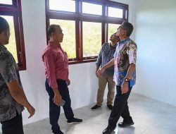 Wakili Pj Bupati, Asisten III Sekdakab Aceh Besar Periksa Hasil Perbaikan Pembangunan Gedung SDN Bak Sukon