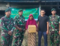 HUT Korps Infanteri ke-79, Brigif 25/Siwah Serahkan Bantuan Door to Door