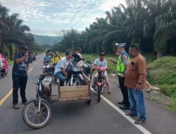 Antisipasi Balap Liar, Personel Sat Lantas Pos Batang Toru Patroli di Jalan Raya Lokasi Balap Liar