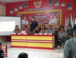 Merik Havit, SH.MH Wakil Ketua 1 DPRD Lamsel, Hadiri Musrembangdes Tahun Anggaran 2025 Desa Palembapang