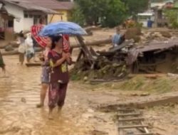 Banjir Bandang Terjang Tiga Desa di Tapsel: Satu Warga Tewas, Satu Dalam Pencarian