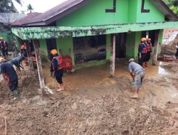 BPBD Tapanuli Selatan P. Mashuri Ajak Warga Gotong-royong Bersama Pasca Bencana Banjir