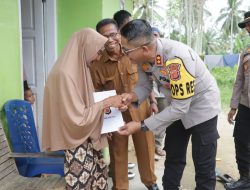 Polri Peduli : Kapolres Kunjungi Korban Kebakaran di Lhoksukon dan Baktiya