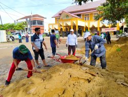 Gotong Royong Warnai Peringatan HAB ke-79 Kemenag RI di Aceh Utara