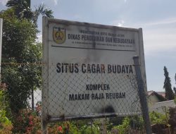 Makam Tun Sri Lanang di Gampong Meunasah Lueng-Samalanga