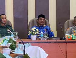 Wabup Aceh Besar Drs. H. Syukri A. Jalil Ikuti Zoom Meeting Rakor Inflasi dan Persiapan Angkutan Idul Fitri