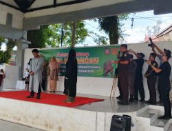 Lima Pelaku Judi Online di Cambuk di Aceh Barat