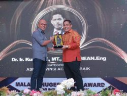 Kadis PUPR Aceh Barat Terima Penghargaan Anugerah JAB Award