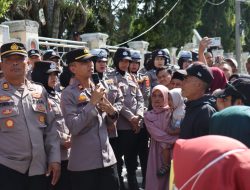 Polres Aceh Tengah Tunjukan Pengamanan Humanis, Aksi Unjuk Rasa Masyarakat Nelayan Berjalan Kondusif