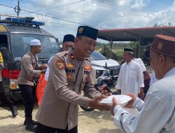 Polres Aceh Utara Gelar Jum’at Berbagi Kasih di Masjid Manarul Huda Paya Tukai