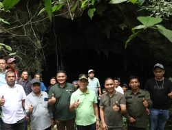 Gus Irawan Terkesima Gua Stalaktit di Tapsel, Potensi Wisata Baru Sumatera Utara