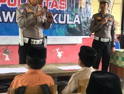 Saweu Sikula, Kasat Lantas Polres Aceh Tengah Sosialisasikan Tertib Berlalu Lintas Sejak Dini di MIS Ujung Temetas