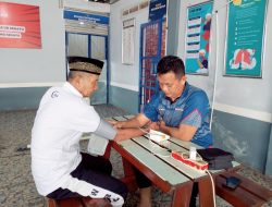 Perhatikan Kesehatan Lansia, Lapas Sekayu Beri Bubur Kacang Hijau untuk 19 WBP Lansia