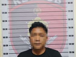 Dalam Satu Malam, Sat Reskrim Polres Aceh Selatan Amankan Dua Pelaku Judi Online di Satu Lokasi