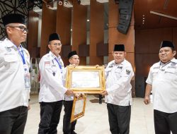 Bupati Muba Lantik 3 Kades Antar Waktu dan Pengurus DPC APDESI 2025–2030