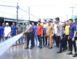 Sambut Idul Adha 1446 H, Kebersamaan Polres – Pemkab Aceh Utara Gotong Royong dan Tinjau Pasar