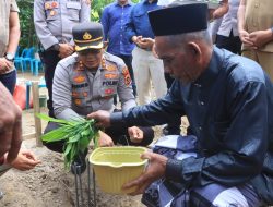 Kapolres Aceh Utara Lakukan, “Peletakan Batu Pertama Program Bedah Rumah Hari Bhayangkara ke-79”