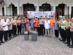 Sambut Hari Bhayangkara ke-79, Kapolres Aceh Tengah dan Ketua Bhayangkari Gelar Bakti Religi di Masjid At-Taqwa