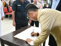 Walikota Langsa Jeffry Sentana Kukuhkan Camat Langsa Kota dan 71 Pejabat Eselon III dan IV